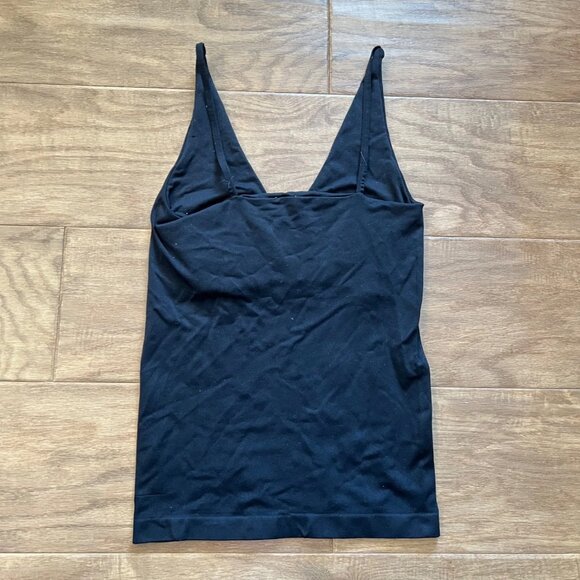 Intimately Free People Seamless Camisole Size XS/S Black Tank Top Shelf Bra - Picture 2 of 7
